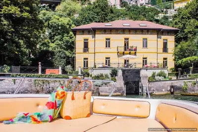 Image de lac de Côme villa de luxe dans la région des lacs de l'Italie - Louer ce luxe villa de vacances avec Rentavilla. com