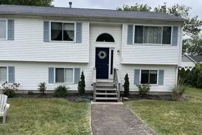 Image de Narragansett Bonnet Shores Vacation Rental 5 bed2 bath Central Air!