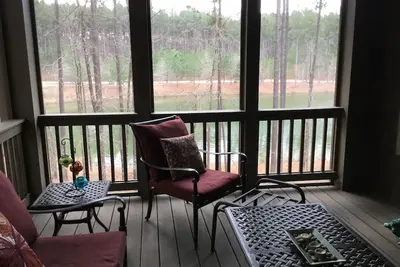 Image de Reynolds Lake Oconee Cottage, 2 Miles from the Ritz Carlton.