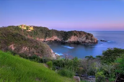 Image de Mariages en bord de mer et réunions de famille, Beach View Private Resort, Huatulco Beach