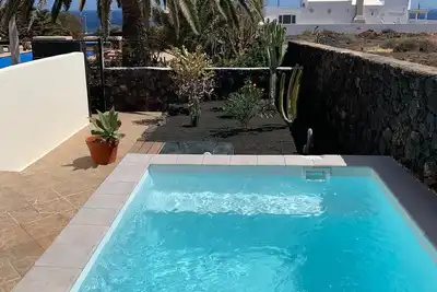 Image de Casa Sin Pena Lanzarote avec piscine, jacuzzi et sauna