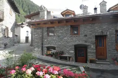 Image de La Thuile montagne typique 70m2 - 2/4 pers. Deux salles de bains. récemment réaménagée