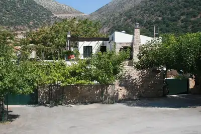 Image de Villa traditionnelle, piscine privée, atmosphère familiale