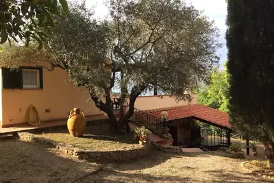 Image de Argentario, Toscane - villa isolée près de la mer, des vues magnifiques, piscine privée