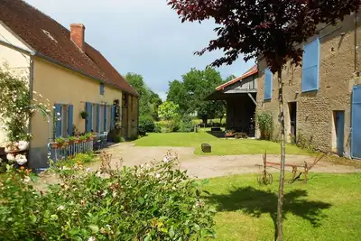 Image de En famille ou entre amis, espace, tranquilité, nature et confort. Jusqu'à 8 pers