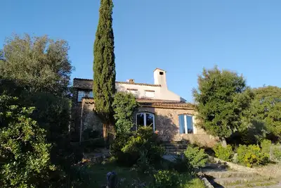 Image de Magnifique Villa 220 m² - Au calme avec piscine