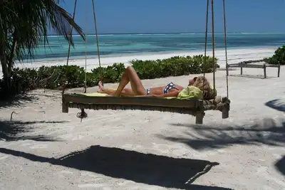 Image de Villa privée sur la plage, le luxe et tout son personnel sur le Golden Mile de Zanzibar