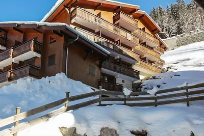 Image de Appartement pour 6 dans résidence à Morzine, ski au pied du téléphérique du Nyon