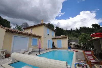 Image de Grasse Villa provencale avec piscine