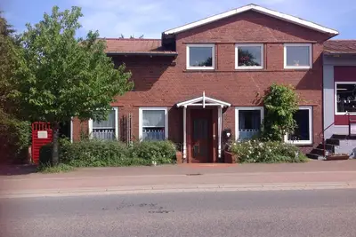 Image de Appartement (100 m²) dans un bâtiment historique avec de bonnes installations près de la mer du Nord