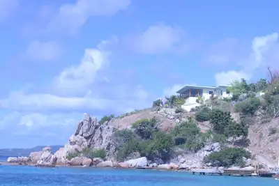 Image de 3br Oceanfront House à Quart-a-Nancy Point, île Cooper, Bvi