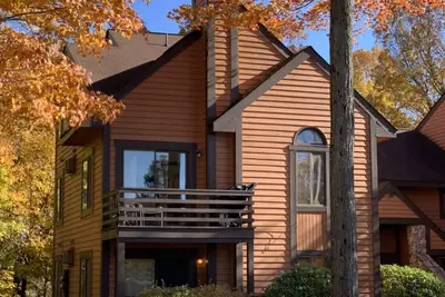 Image de 2019-2020 Vente! Magnifique Condo pour 8 personnes à 7 Springs! Profitez de toute la station!