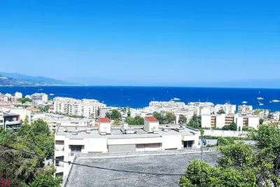 Image de Villa de charme, vue panoramique sur la mer et proche de Monaco
