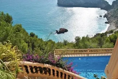 Image de Luxueuse villa 1ere ligne vue sur mer
