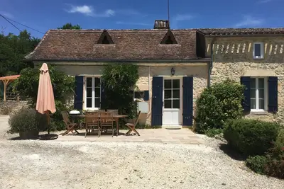 Image de Charmant cottage en pierre de 300 ans soigneusement restauré