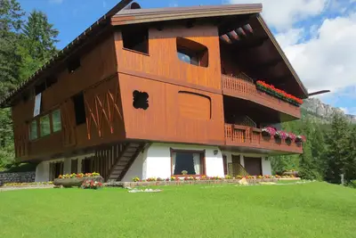 Image de Cortina Amazing View! Luxury Chalet 5min Walk to Center Cortina and Ski Facility