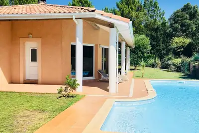 Image de Villa avec piscine chauffée Soustons Plage ; Mer-Golf -Lac Marin suite parentale