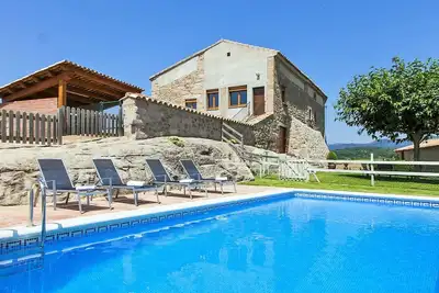 Image de Casa Pau - Lovely Catalan limestone villa in private surroundings with pool