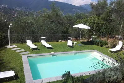 Image de Luxury Apartment 4-7 persons in villa Liberty with olive trees and swimming pool, fine residential area above Santa Margherita Ligure