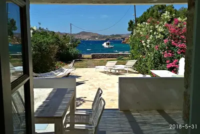 Image de Maison traditionnelle en pierre de la mer. Mhte 1468k91000406101