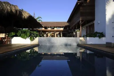 Image de Award Winning la Villa de designer