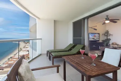Image de Playa Blanca Condo 1307, la meilleure chambre dans ce complexe moderne!