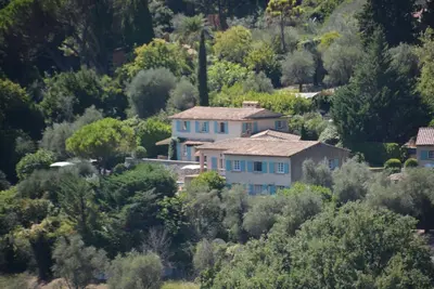 Image de Spacieux, élégant Côte d 'Azur Villa dans les hauteurs de Cannes