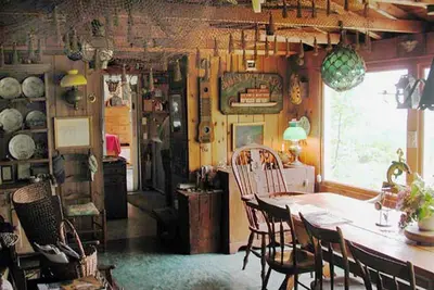 Image de Eclectic Maine Cabin \/ Très bien situé \/ Vues étendues sur l'eau et Lobstah!