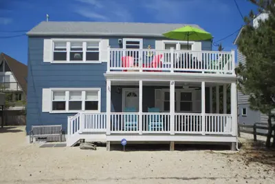 Image de Réservez au début de l'été 2020, marchez jusqu'à la plage, la baie, les magasins et les restaurants