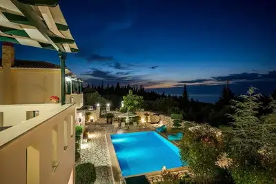 Image de Deux villas de luxe avec piscine exclusive, vue sur la mer Ionienne, Wifi gratuit et parking