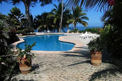 Image de Villa de charme sur la paisible péninsule fermée