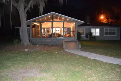 Image de Décor cool @ 210 $ / nt! Oyster House Waterfront avec Dock près de Savannah - 8 personnes