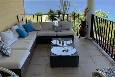 Image de Luxueux Condo bord de l'océan dans le coeur de Sosua