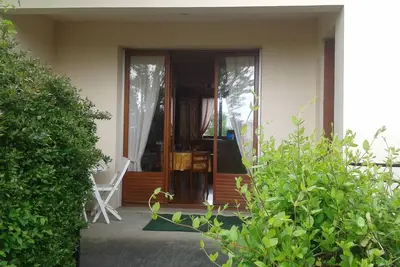 Image de Maison pour 2 Ă 7 personnes avec grand jardin proche La Rochelle \/ Ile de RĂ©