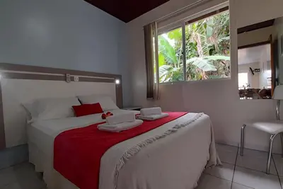 Image de Tarif différentiel: 1 chambre à 80m de la plage, lit box, climatisation, wifi, parking.