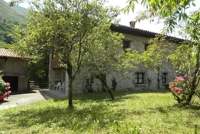 Image de Inés's casina. Rural beach and mountain area. Ideal families and groups.