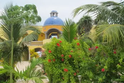 Image de Luxury Oceanfront Residence. Location de toute résidence ou juste une chambre