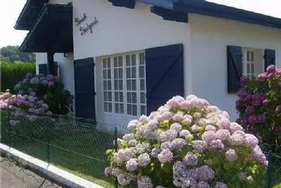 Image de Charmant appartement au calme dans Villa avec jardin