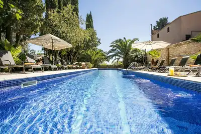 Image de Villa Xv siècle - groupes de 20 à 55 personnes, barbecue, piscine - près de Barcelone Sitges