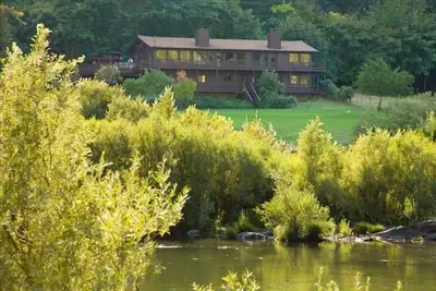 Image de Plus spectaculaire River House avant sur la rivière Rogue