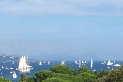 Image de Villa avec vue exceptionnelle  sur le golfe de St Trop