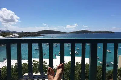 Image de Vues à couper le souffle - Cowpet Bay Villa