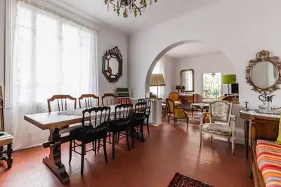 Image de Grande et spacieuse maison de 350m2
