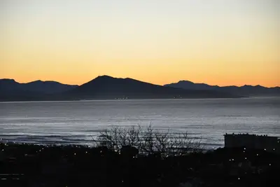Image de Appartement de standing avec vue mer dans parc avec piscine proche plages