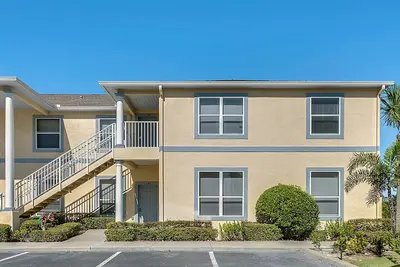 Image de Nouveau condo 4br / 3ba d'ouverture, très proche de Disney, condo, Tout 1er étage