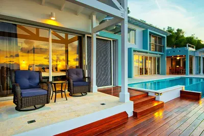 Image de Far Pavilion - Une vue imprenable sur Jost Van Dyke, Sandy Cay et au-delà. . . . 😜