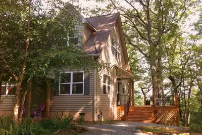 Image de Beau château w / Mt vues Dog Friendly