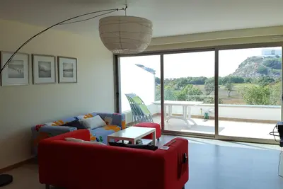 Image de Appartement moderne de 2 chambres avec vue sur l'océan, vue sur la montagne, appartement en bord de plage Golf Wi
