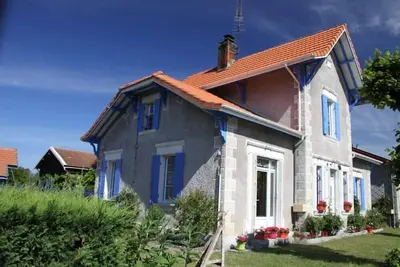 Image de Grande maison pour vacances en famille ou entre amis - 8 personnes