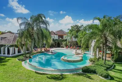 Image de Casa De Campo, Exquisite Villa marocaine, Golf avant, Marches à l'eau